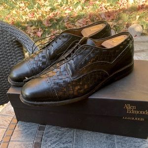 Allen Edmonds black men’s Oxford shoes, size 10.5